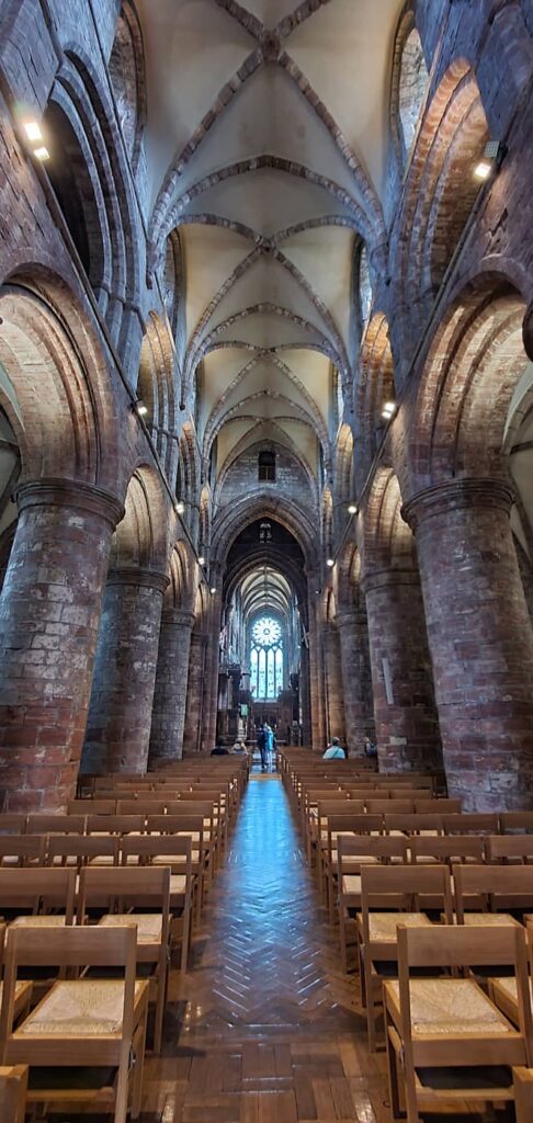 cattedrale di kirkwall, isole orcadi