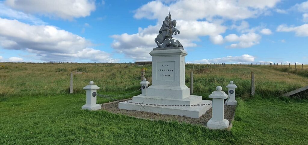la statua di san giorgio e il drago