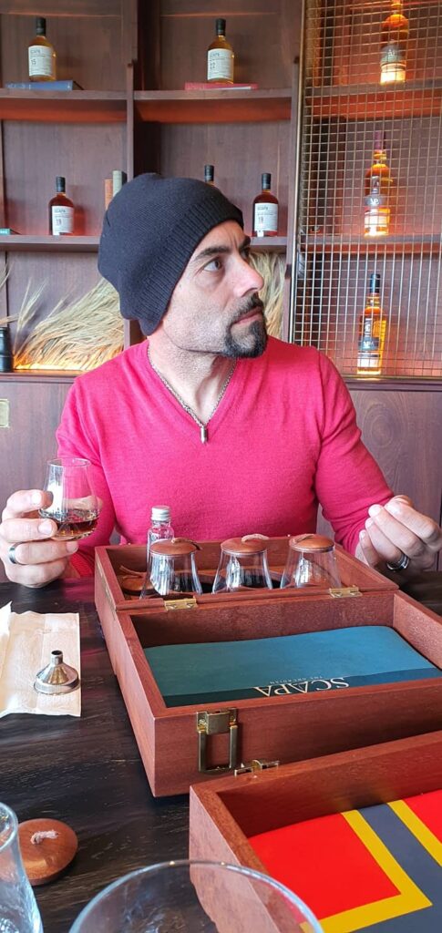 scapa flow distillery, orcadi, degustazione di whisky
