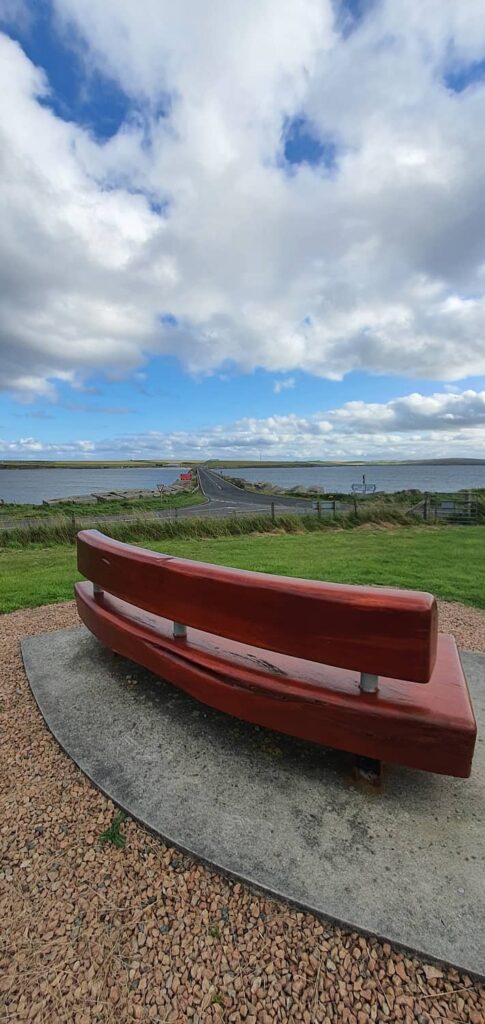 Mainland delle Orcadi: cosa vedere sull'isola più grande dell'arcipelago 49 Burray e South Ronaldsay, totem vichingo orcadi