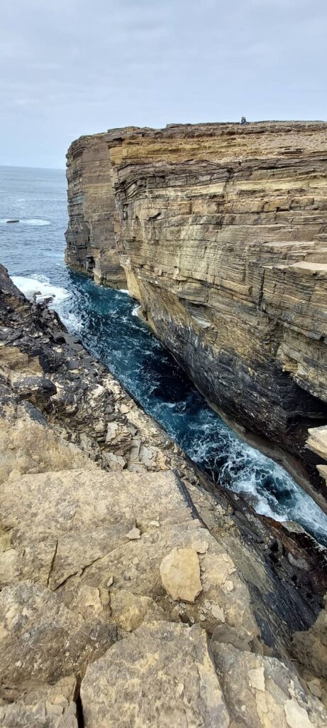 Yesnaby cliffs: uno dei tratti di costa più spettacolari delle Orcadi 9 escursione a Yesnaby 2