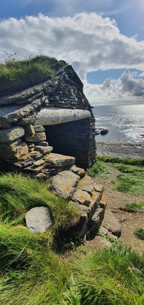 Fishermen's Huts a Sand Geo, isole orcadi, scozia