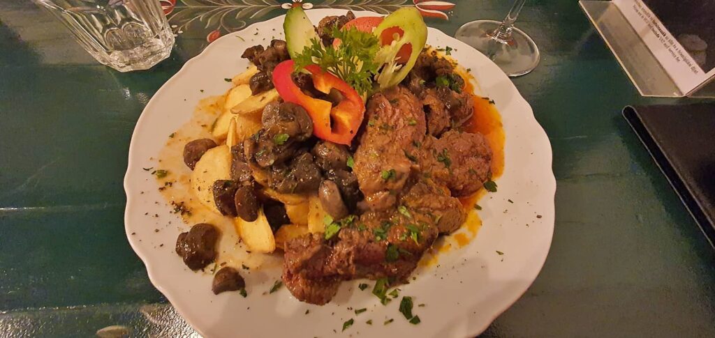 ristoranti tipici ungheresi, Hungarikum Bistro 