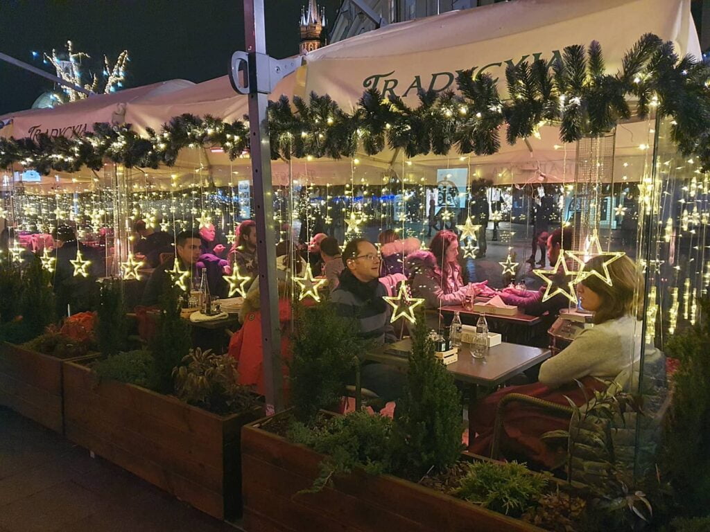 Cosa mangiare a Cracovia e dove: piatti tipici e locali da provare 30 tradysyia, ristoranti cracovia