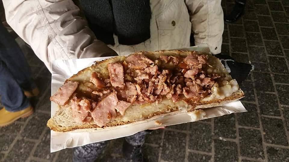 Cosa mangiare a Cracovia e dove: piatti tipici e locali da provare 23 dove mangiare la zapiekanka a cracovia