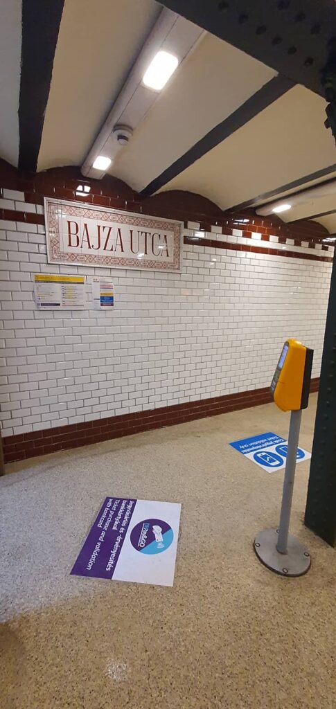 Come muoversi a Budapest: guida completa per spostarsi in città 10 metropolitana di budapest