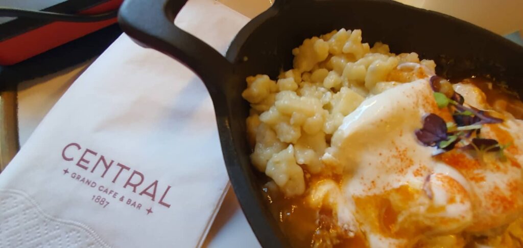 Cosa mangiare a Budapest: i piatti tipici della tradizione ungherese 8 turos csuzsa, pasta al forno