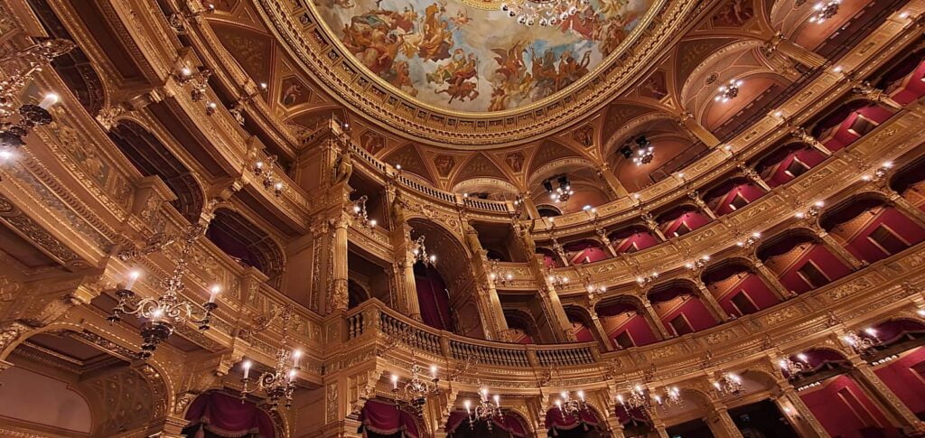 palco reale, teatro opera budapest