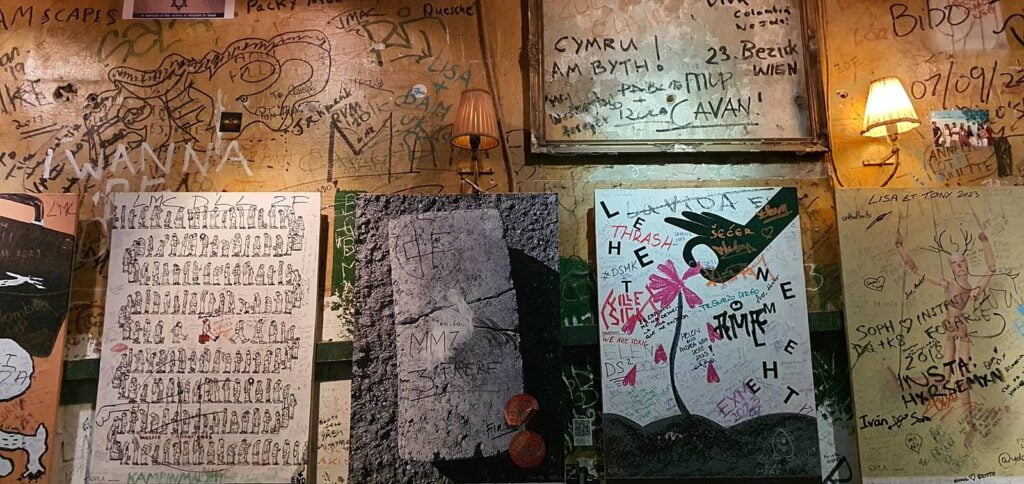 Street art Budapest: le opere più belle e dove trovarle 13 ruin pub budapest