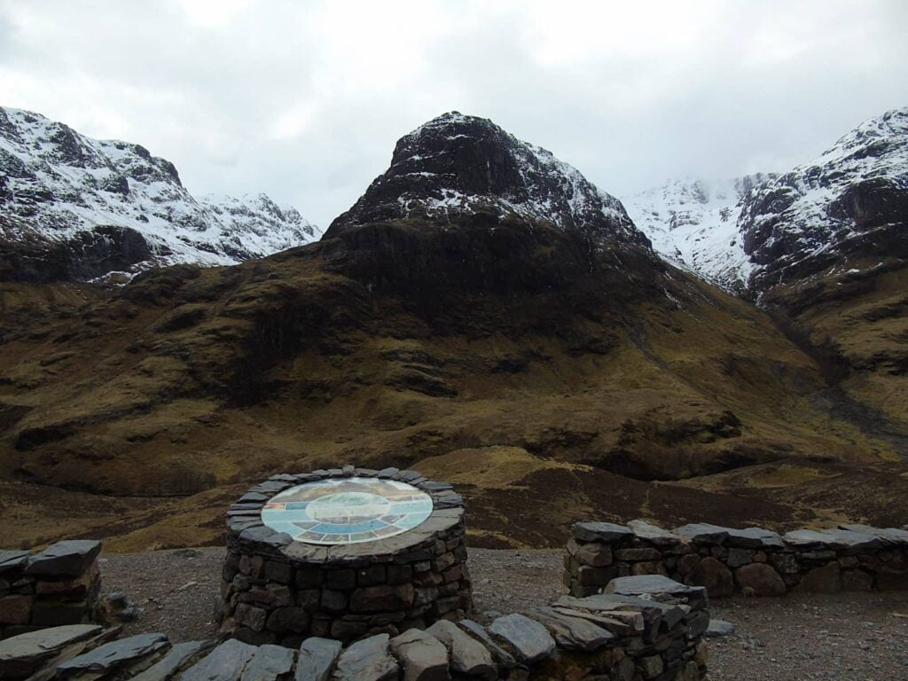 Glencoe la valle più romantica e selvaggia della Scozia 14 The Three Sisters viewpoint
