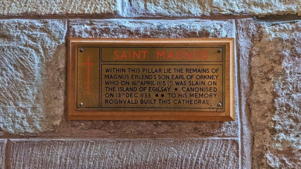 St Magnus Cathedral: la Cattedrale più antica della Scozia 11 St Magnus