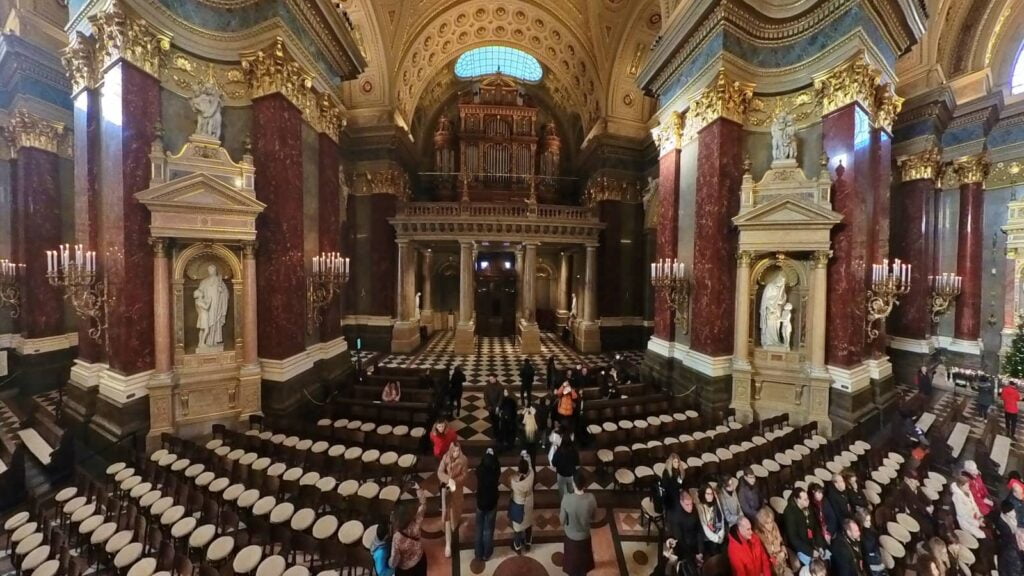 Basilica di Santo Stefano una delle chiese più importanti di Budapest 8 Basilica di Santo Stefano Budapest