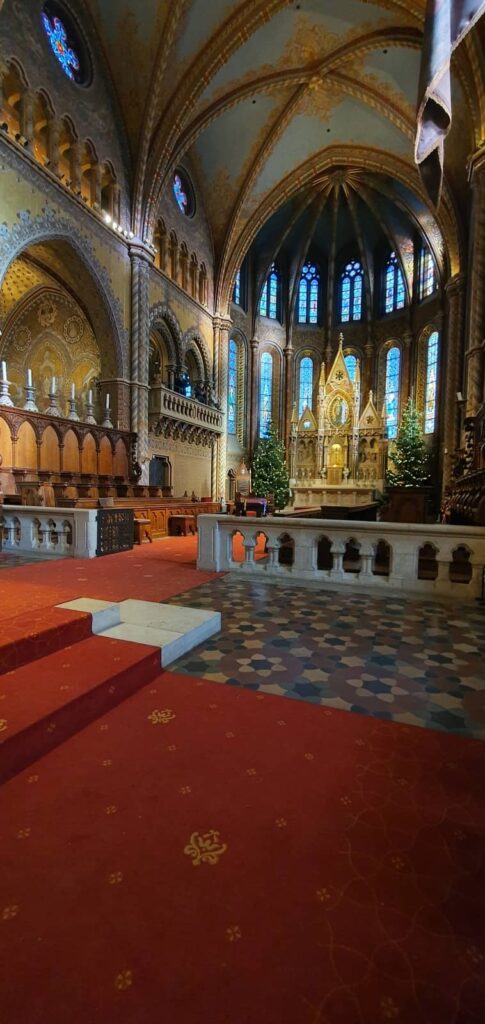 La chiesa di Mattia, uno degli edifici più antichi di Budapest 9 chiesa di mattia 14