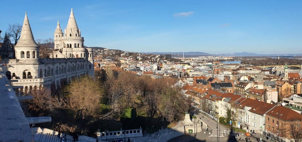 Il bastione dei pescatori: guida alla fortezza bianca di Budapest 3 fisherman's bastion, il bastione dei pescatori di budapest