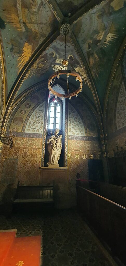 La chiesa di Mattia, uno degli edifici più antichi di Budapest 23 loreto chapel - chiesa di mattia a budapest.