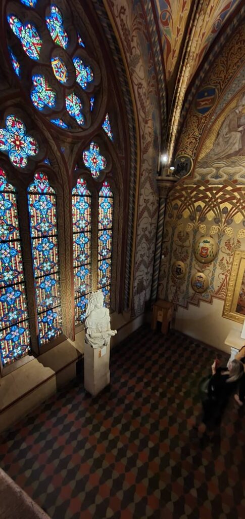 La chiesa di Mattia, uno degli edifici più antichi di Budapest 38 la statua della principessa sissi
