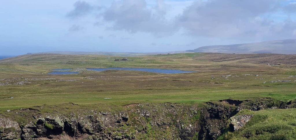 Eshaness - Loch of Houlland - isole shetland