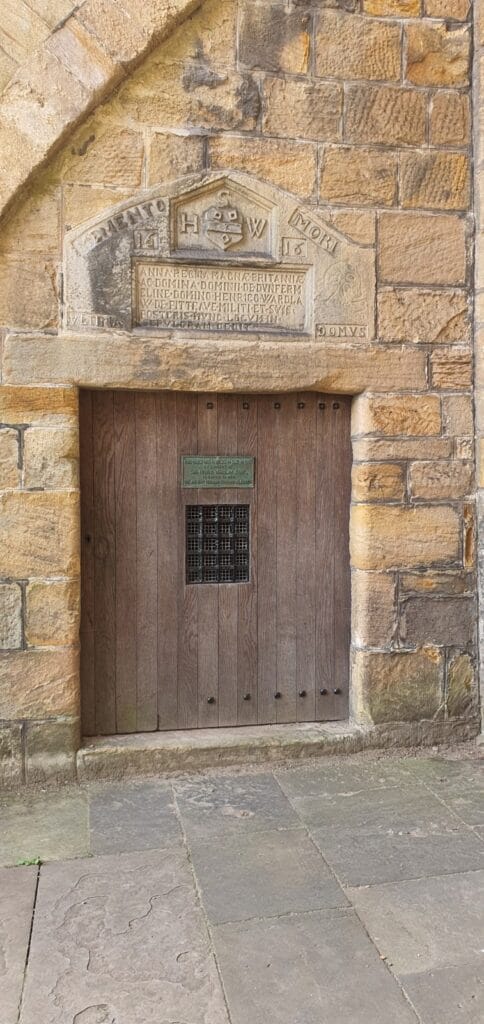 dunfermline abbey - old abbey church 