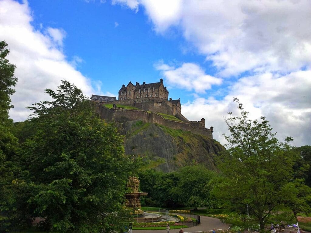 visitare il castello di Edimburgo