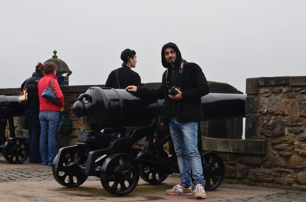 mons mag - castello di edimburgo