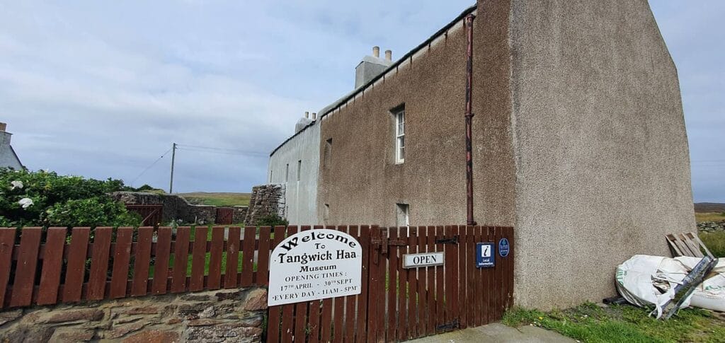 Cosa vedere a Mainland Shetland: luoghi imperdibili e consigli di viaggio alle isole Shetland 103 Tangwick Haa Museum - mainland shetland