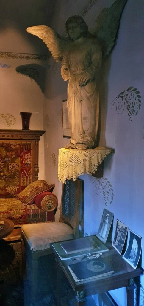 numero 12 vicolo doro di praga 3