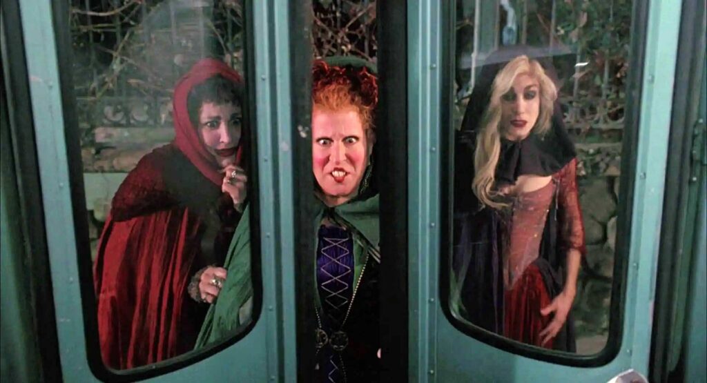 Hocus Pocus, itinerario tra i luoghi del film a Salem 17 salem bus, hocus pocus
