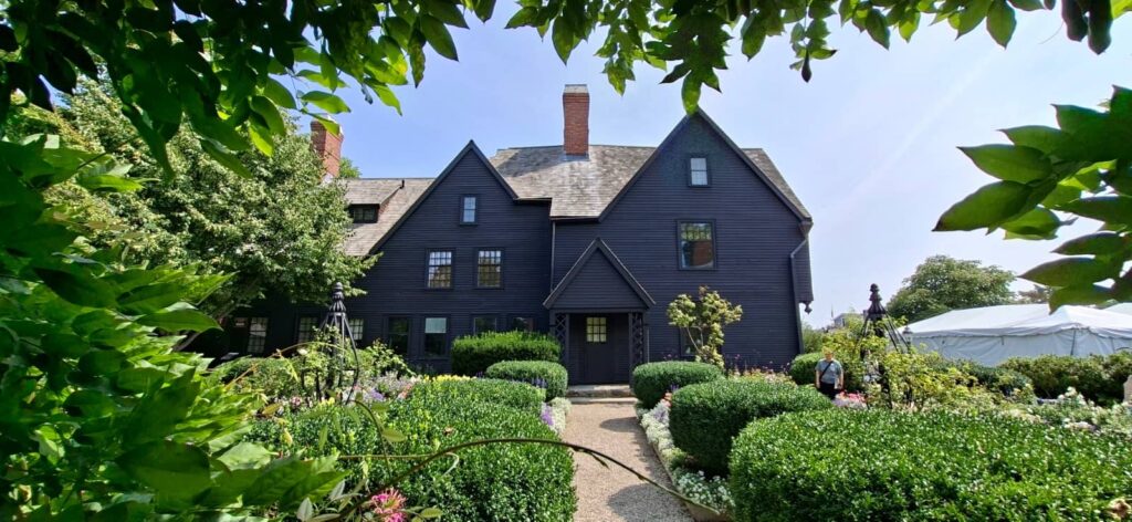 Itinerario di Nathaniel Hawthorne a Salem, the house of the seven gables
