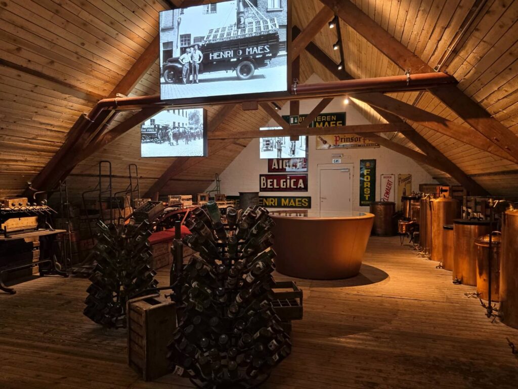 Museo del birrificio De Halve Maan con strumenti storici