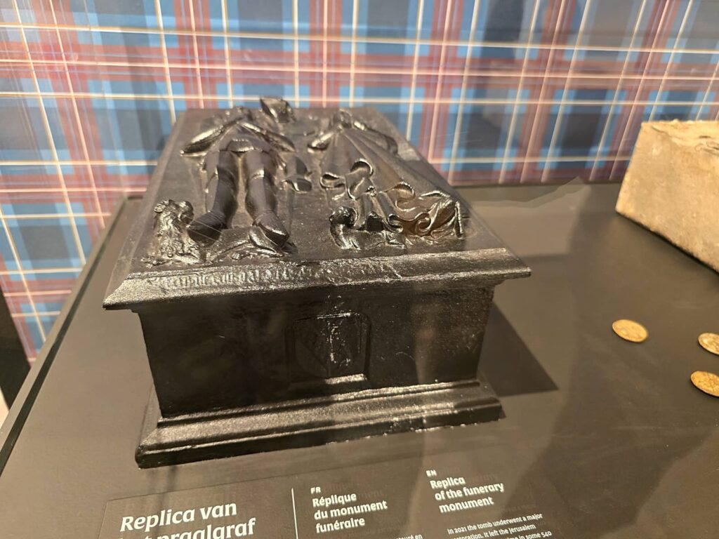 Almshouses medievali dell’Adornes Domain a Bruges, mostra dedicata alla storia della famiglia Adornes