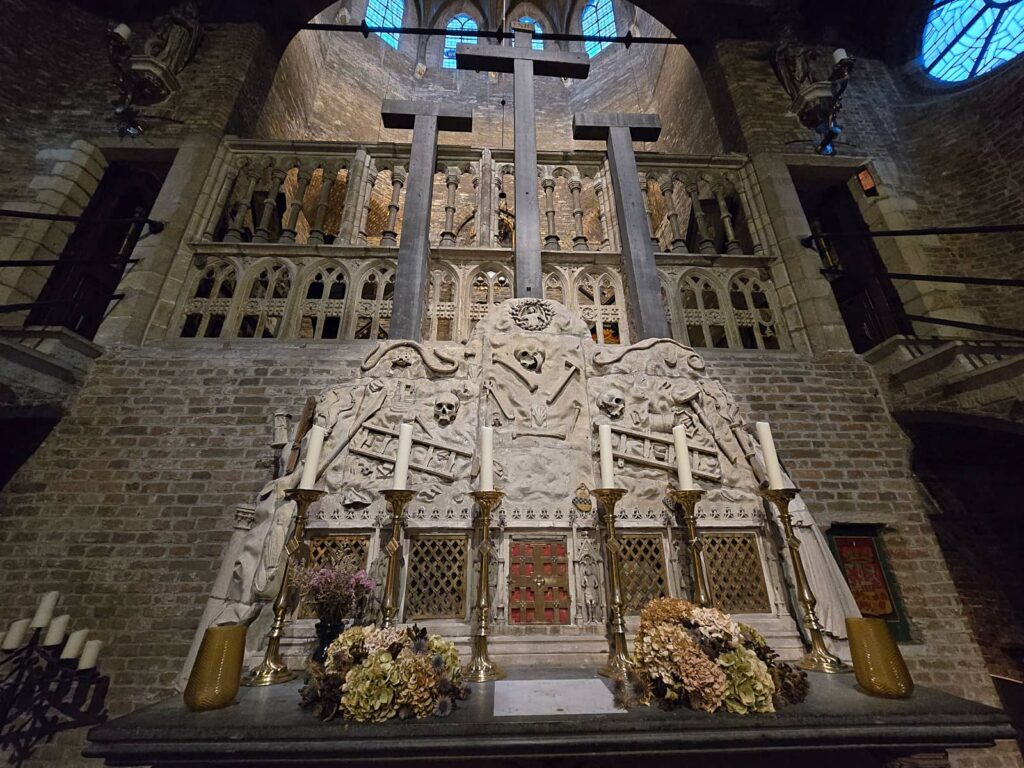 interno cappella di gerusalemme, adornes domain, bruges
