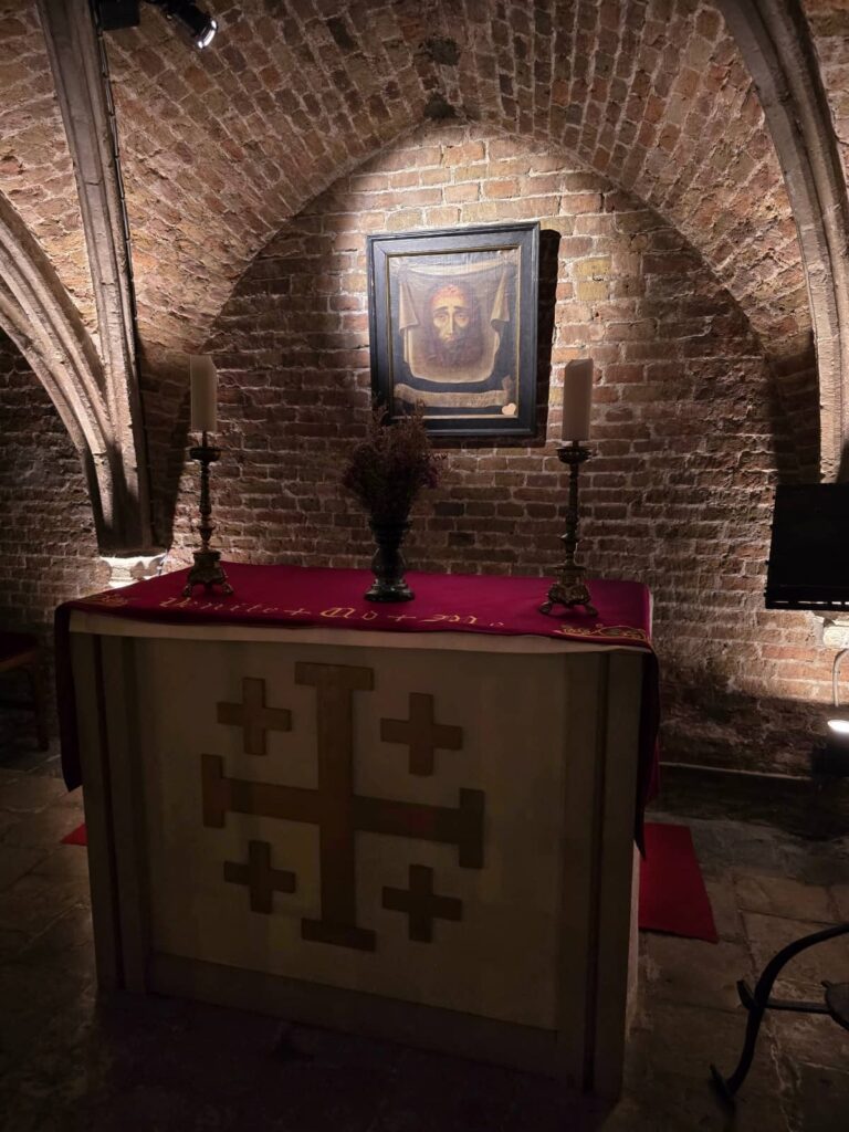 cripta nella cappella di gerusalemme presso Adornes Domain a Bruges