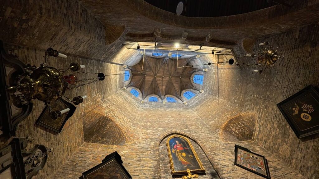 Jerusalem Chapel Adornes Domain 4