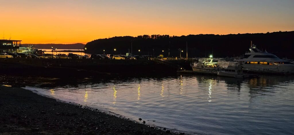 bar harbor waterfront al tramonto