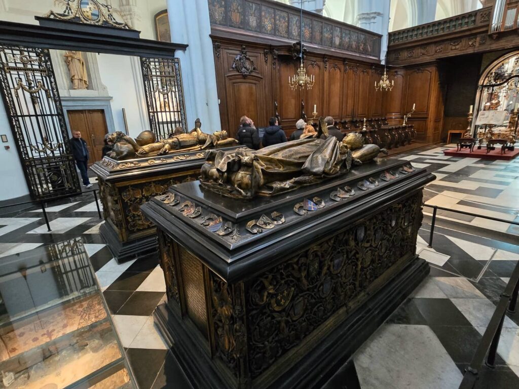 Musei da vedere a bruges, Chiesa di Nostra Signora (O.L.V.)