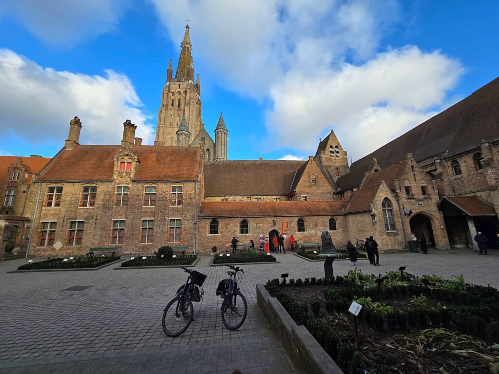 La Farmacia dell'Ospedale - Apotheek van het Sint-Janshopitaal