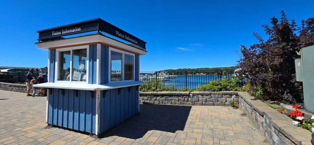 waterfront bar harbor