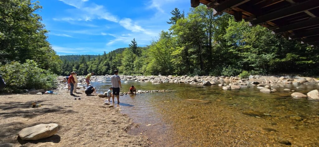 strada panoramica new england,
white mountain national forest, self pay station, Kancamagus Highway