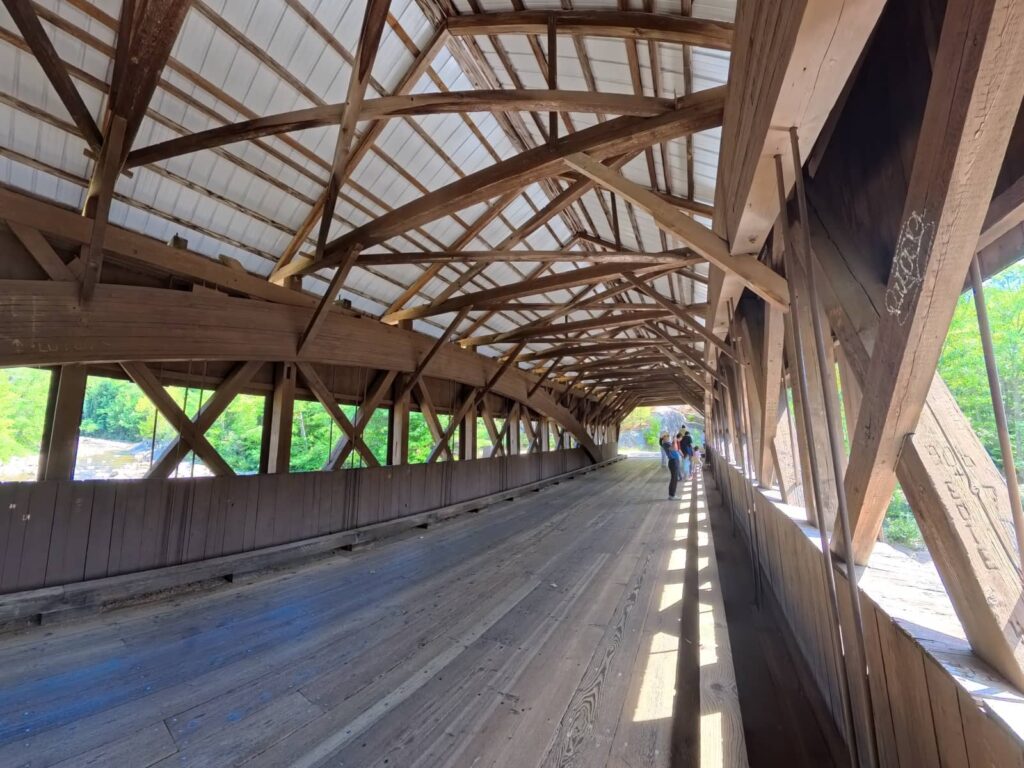 strada panoramica Kancamagus Highway, Albany Covered Bridge, ponti coperti