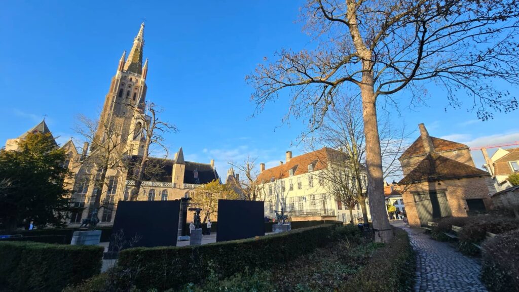 Cosa vedere a Bruges: guida completa alla perla delle Fiandre che ti ruba il cuore 110 parco Hof Arents bruges