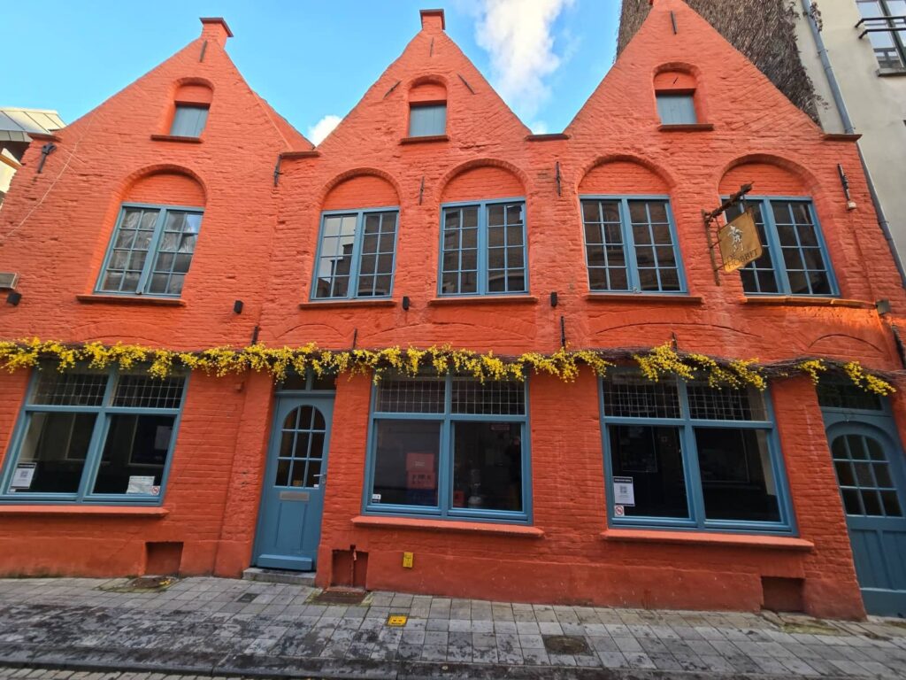 Cosa vedere a Bruges: guida completa alla perla delle Fiandre che ti ruba il cuore 166 Kemelstraat Bruges