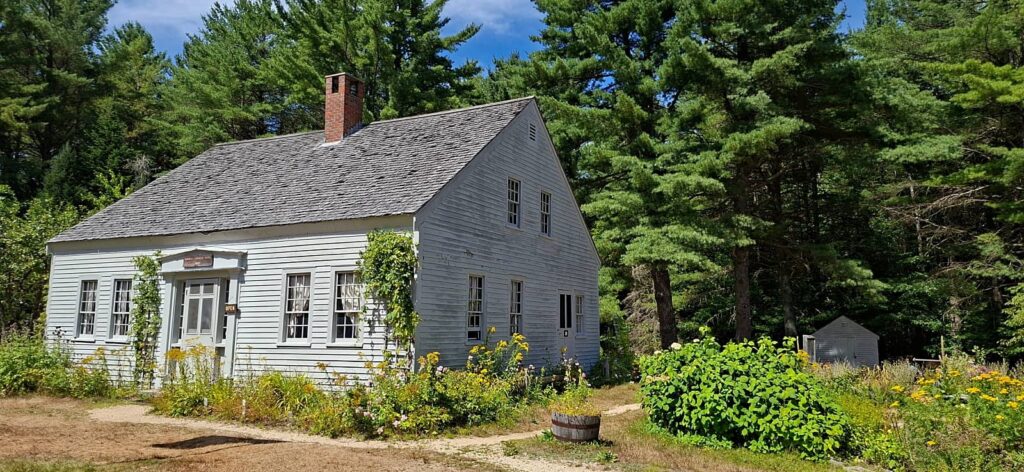 Russell-Colbath Homestead: la casa storica nascosta lungo la Kancamagus Highway 2 Russell-Colbath Homestead, case storiche new hampshire