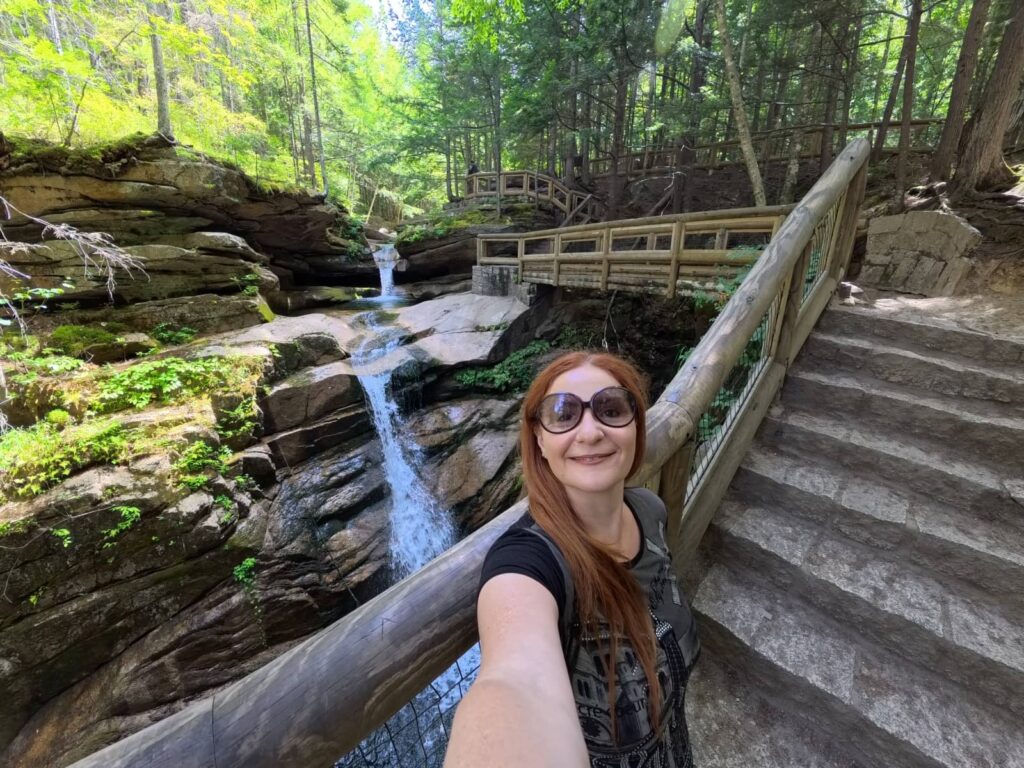 le cascate della
white mountain national forest, self pay station, Kancamagus Highway: sabbaday falls