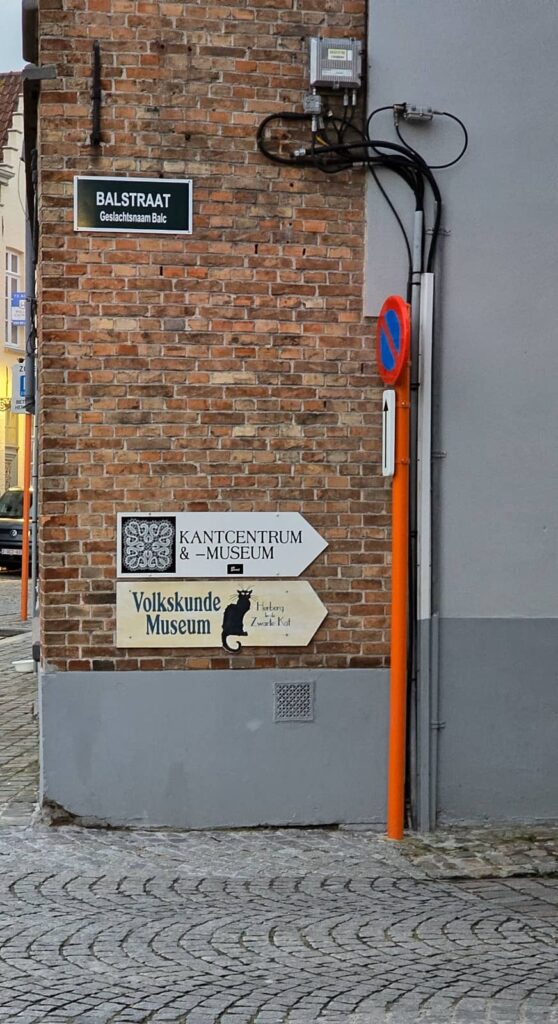 Cosa vedere a Bruges: guida completa alla perla delle Fiandre che ti ruba il cuore 192 balstraat, museo del merletto bruges