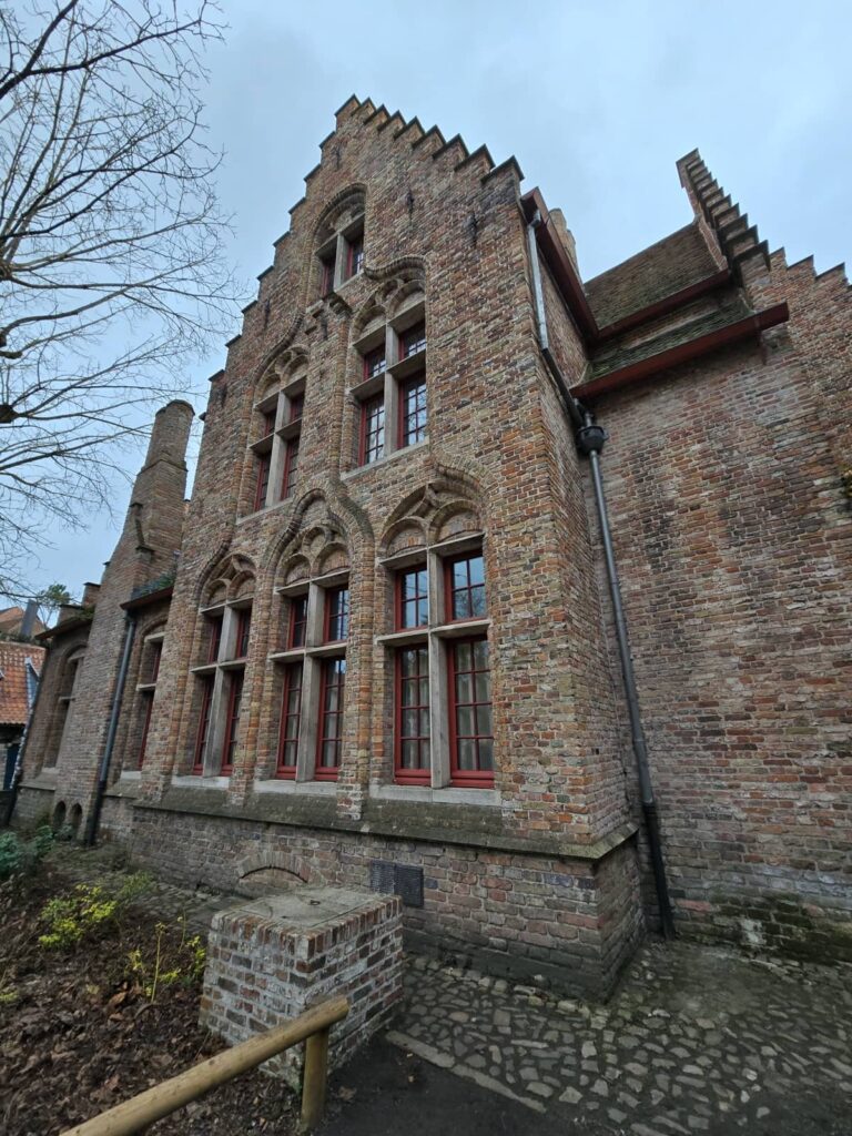 Cosa vedere a Bruges: guida completa alla perla delle Fiandre che ti ruba il cuore 71 ponte di bonifacio e parco 2 1
