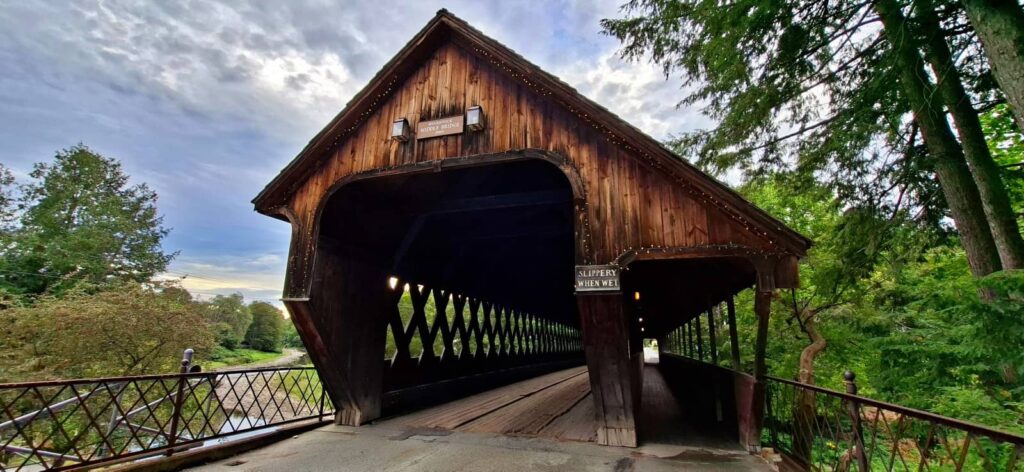 Cosa vedere a Woodstock Vermont: guida al villaggio più bello del New England 37 Middle Covered Bridge, woodstock vermont
