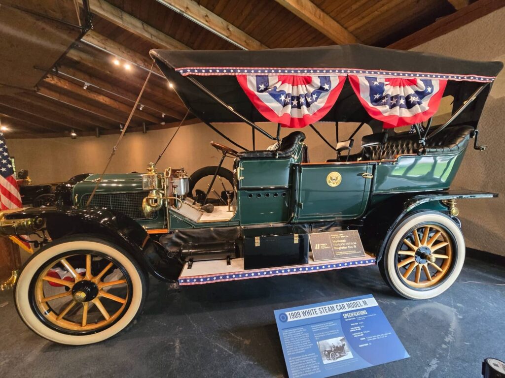 Heritage Museums and Gardens, White Steam Car Model M del 1909