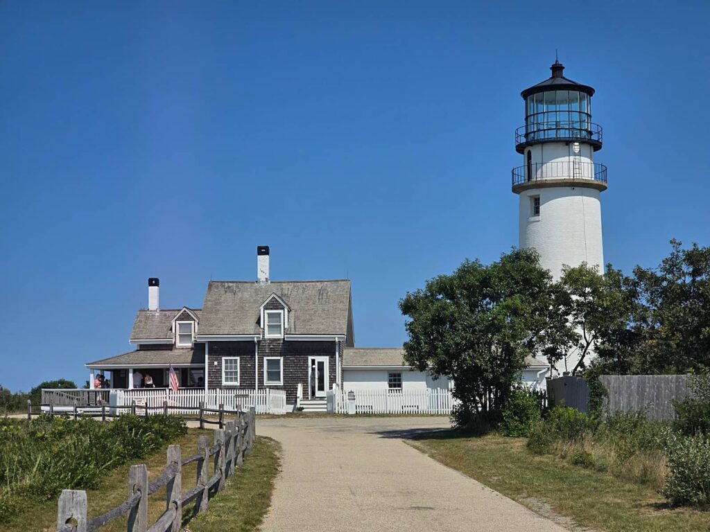 Highland Light a Truro: lo storico faro di Cape Cod salvato dall'oceano 2 Highland Light Truro, fari del New England