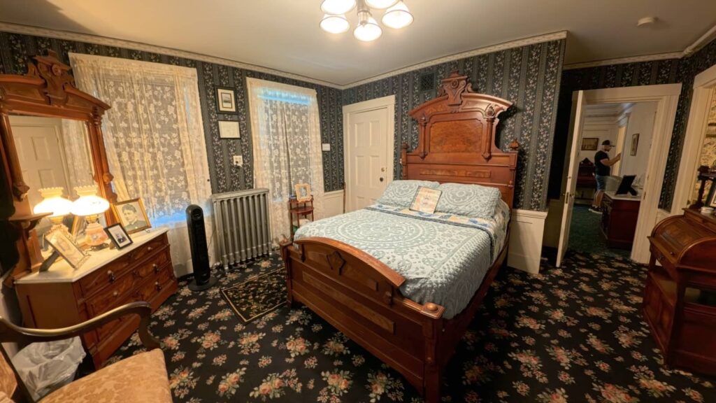 lizzie borden house, camera da letto di Andrew e Abby