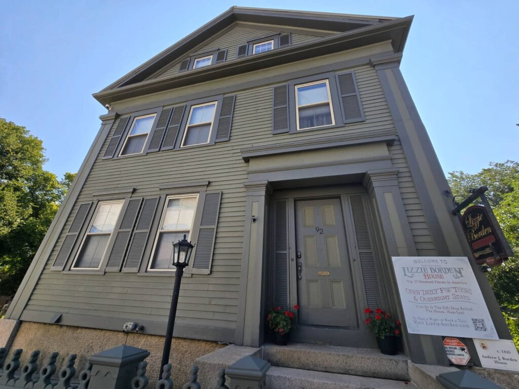 lizzie borden house, fall river